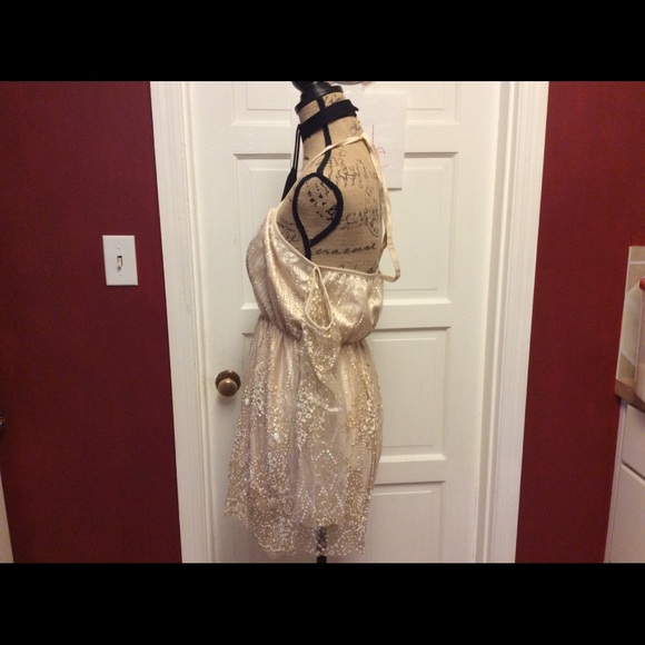 🎉HOST PICK🎉😍gorgeous romper😍 - Picture 8 of 8